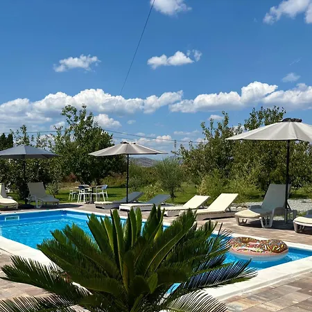 Tiny House 1 - Imanje Terzic Apartman Podgorica